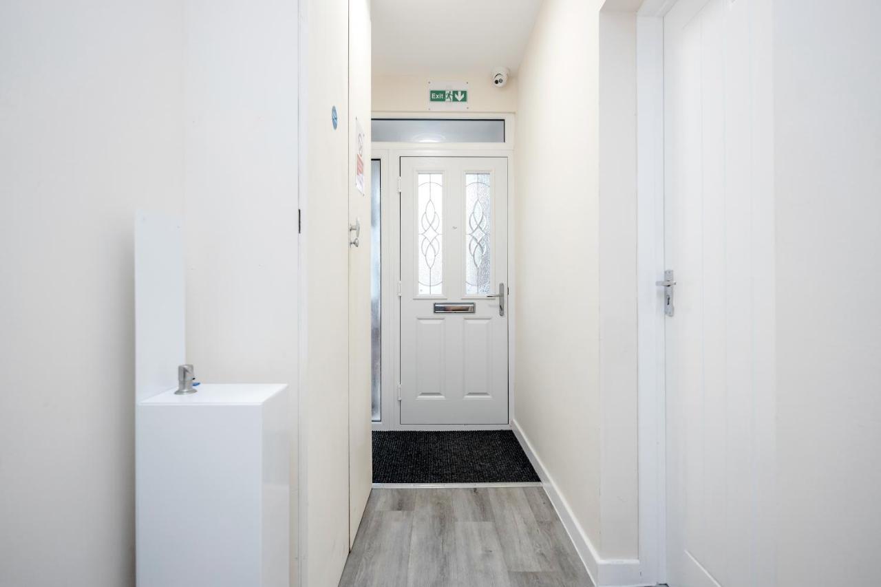 Bedford Hospital Victoria Apartments A And B By Homely Spaces Short Lets & Serviced Accommodation מראה חיצוני תמונה