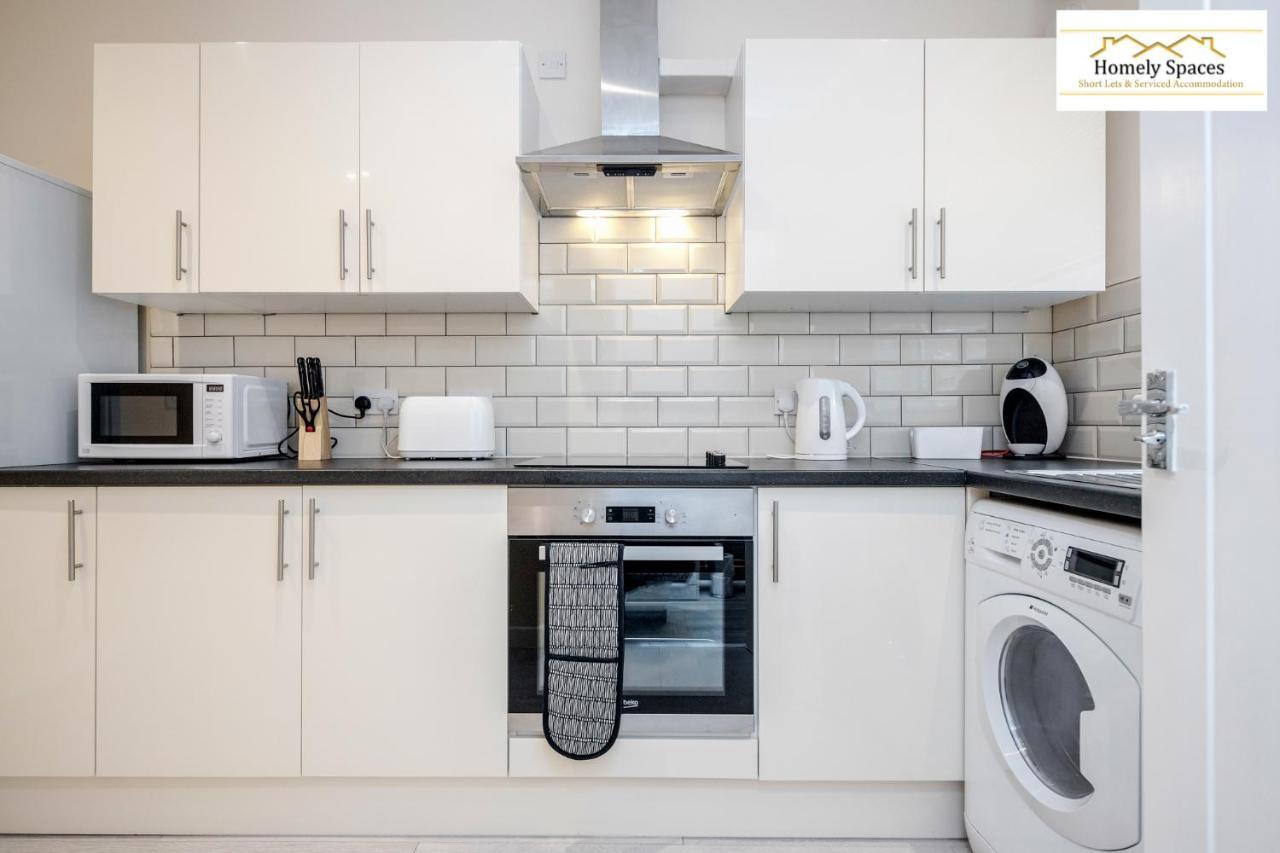 Bedford Hospital Victoria Apartments A And B By Homely Spaces Short Lets & Serviced Accommodation מראה חיצוני תמונה