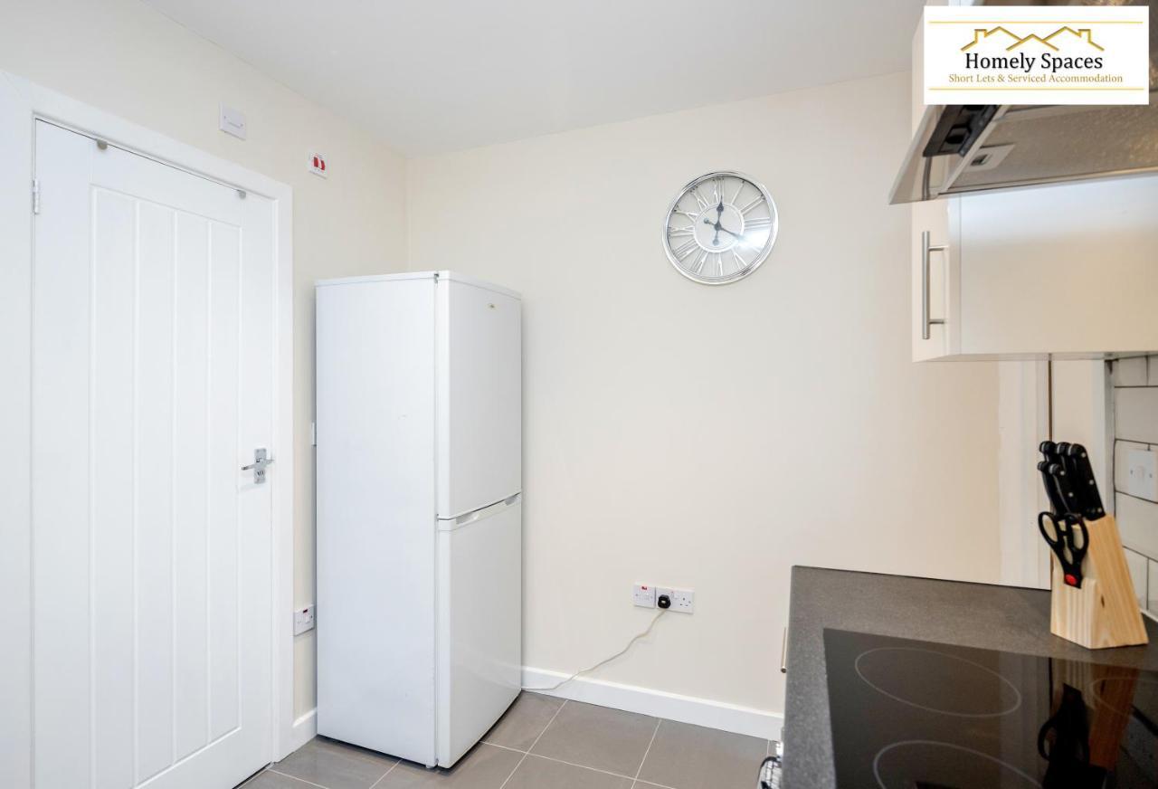 Bedford Hospital Victoria Apartments A And B By Homely Spaces Short Lets & Serviced Accommodation מראה חיצוני תמונה